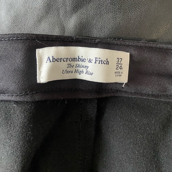Abercrombie & Fitch Black Faux Leather Skinny High Rise Split Hem Pants Size 24 - Picture 7 of 9